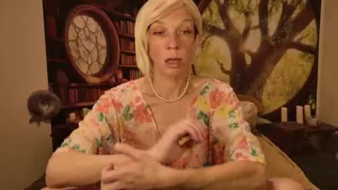 Tessa Rae online show from July 8, 2026, 3:11 am