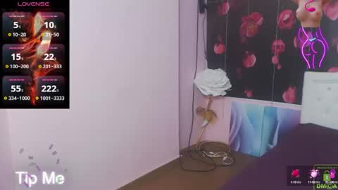 mira_cle_ online show from October 10, 2025, 8:46 am