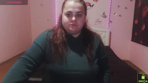 mira_cle_ online show from April 23, 2026, 8:13 am