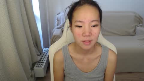 mira_g online show from September 10, 2025, 5:40 am