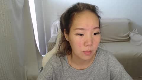 mira_g online show from September 15, 2025, 8:58 am