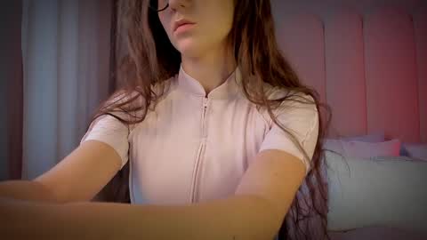 Mira online show from June 1, 2026, 8:38 am