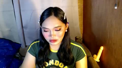 Mira Bella online show from November 26, 2025, 3:46 pm