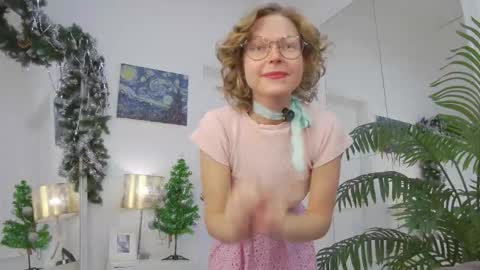 Snapshot of mira_marni chatting on January 12, 2026, 11:04 am mira_marni online show from January 12, 2026, 11:04 am