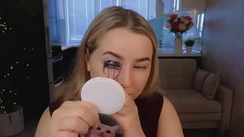 Mira online show from March 31, 2026, 2:02 am