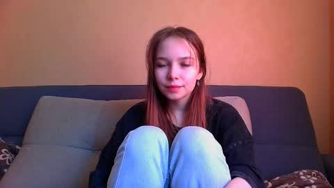 Snapshot of mira_princess chatting on May 3, 2026, 8:09 am MIRAcle online show from May 3, 2026, 8:09 am