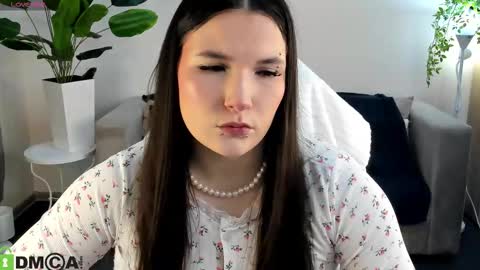 Mira online show from January 19, 2026, 11:14 am