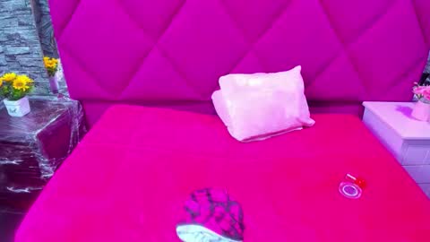 mirabella_miller online show from February 2, 2026, 10:14 am