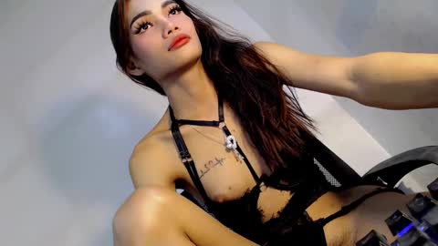 Zoey online show from February 3, 2025, 11:47 pm