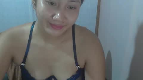 Snapshot of mirana_xxx chatting on May 10, 2026, 11:15 am Im Ping online show from May 10, 2026, 11:15 am