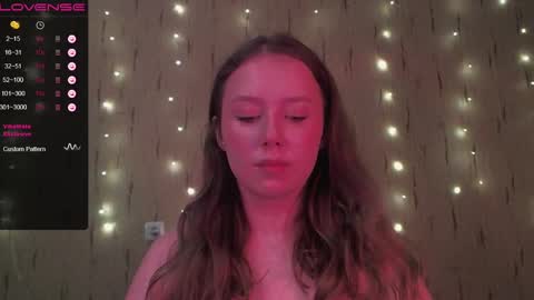 Kira online show from December 25, 2024, 5:37 pm