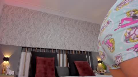 Miranda online show from February 4, 2025, 5:21 am