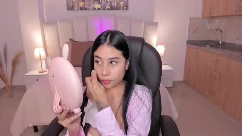 miranda_crawfor online show from September 21, 2025, 12:07 pm