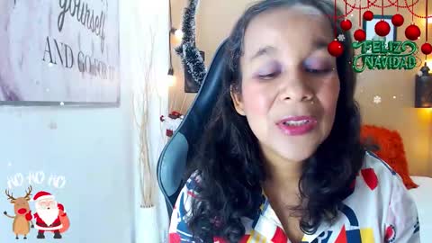 miranda_cute43 online show from December 5, 2025, 7:32 pm