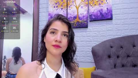    online show from February 26, 2025, 3:08 pm