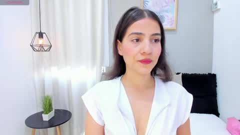    online show from September 9, 2025, 12:05 pm