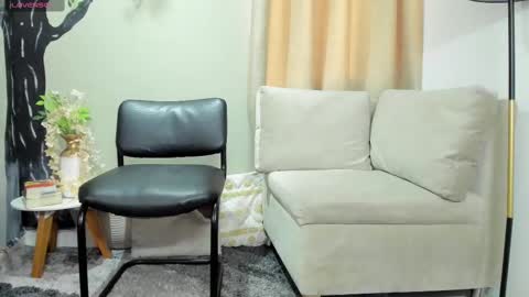    online show from November 12, 2025, 12:16 pm