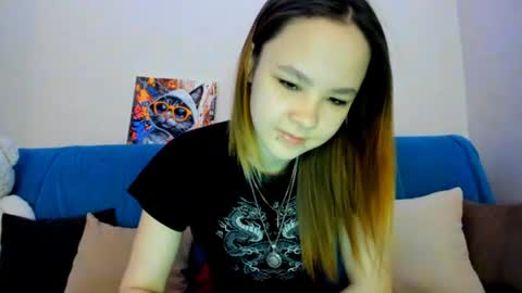 Snapshot of miranda_holms chatting on June 19, 2026, 3:11 am miranda_holms online show from June 19, 2026, 3:11 am
