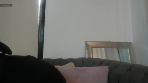 Miranda online show from April 15, 2026, 12:23 pm