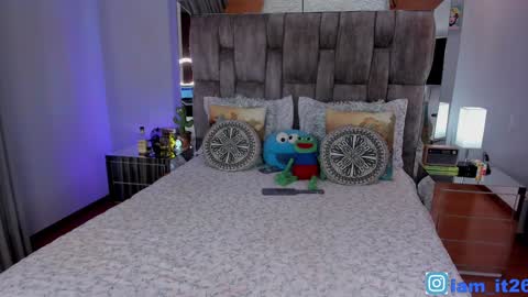 Miranda online show from February 3, 2025, 1:30 am