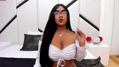 M T online show from December 4, 2025, 2:54 am