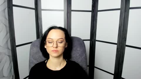 Mira online show from February 7, 2025, 1:53 pm