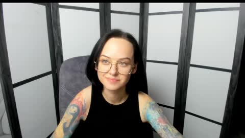 Mira online show from February 20, 2025, 6:57 pm