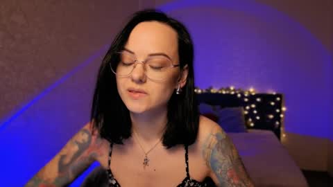 Snapshot of miraskyy chatting on May 15, 2026, 5:31 pm MiraSkyy online show from May 15, 2026, 5:31 pm
