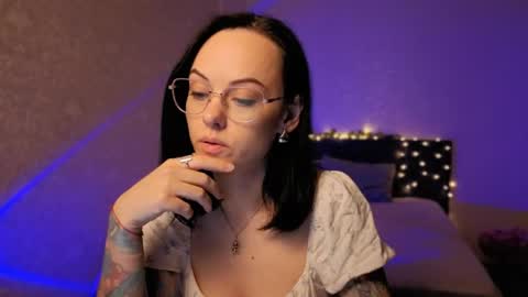 Snapshot of miraskyy chatting on June 5, 2026, 6:35 pm MiraSkyy online show from June 5, 2026, 6:35 pm