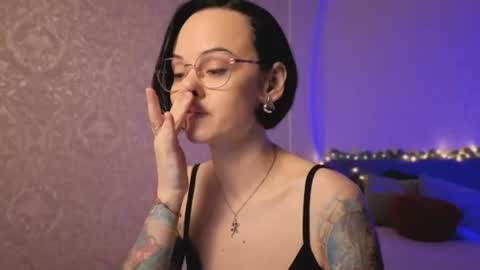 Snapshot of miraskyy chatting on July 21, 2026, 5:15 pm MiraSkyy online show from July 21, 2026, 5:15 pm