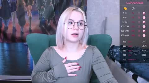 Kira online show from February 5, 2025, 9:50 pm