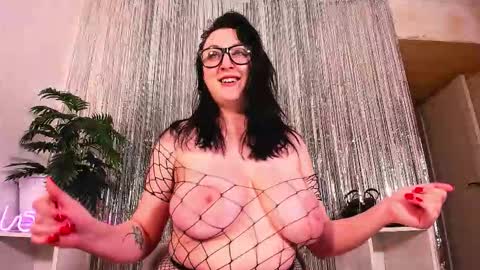 Mira online show from February 25, 2026, 10:25 am