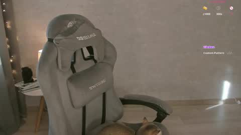 Miroslava online show from September 28, 2025, 5:46 am