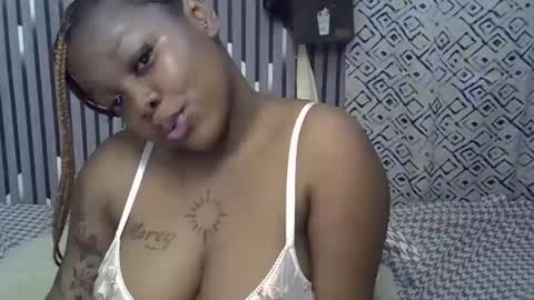 mirror_254 online show from January 15, 2026, 8:01 pm