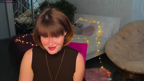 Shelley online show from December 8, 2024, 6:22 am