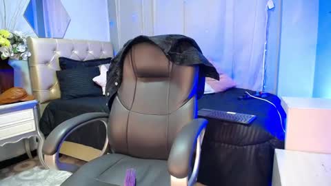 Misaaki online show from November 20, 2025, 10:59 am