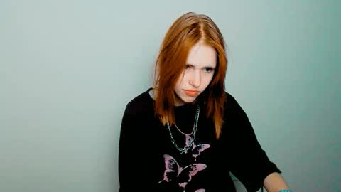 misaki_chan_ online show from September 21, 2025, 9:49 pm