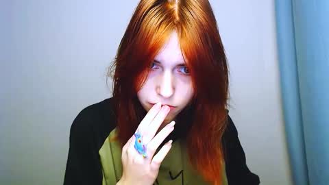 misaki_chan_ online show from November 23, 2025, 7:41 am