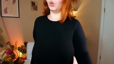 Ivy online show from October 4, 2025, 9:07 am