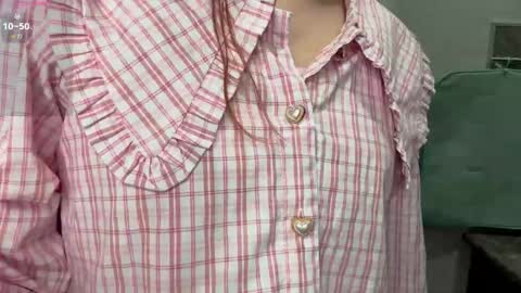 Molly online show from October 3, 2025, 6:38 pm