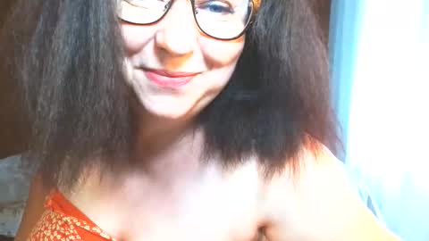 Snapshot of mishakiss34 chatting on June 3, 2026, 9:45 am Misha online show from June 3, 2026, 9:45 am