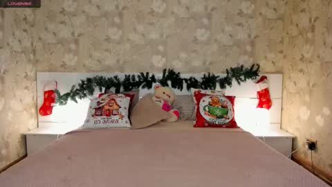 mishapallmer online show from December 20, 2025, 3:13 am