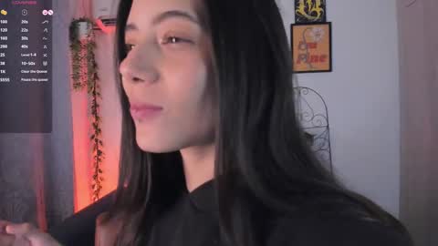 KRAVE  online show from October 6, 2025, 1:36 am