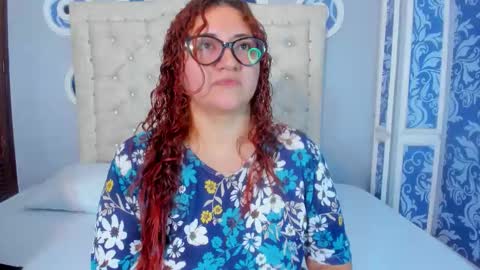 Mishell online show from December 22, 2025, 1:19 pm