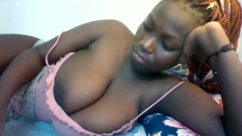 miss440 online show from October 17, 2025, 3:03 pm