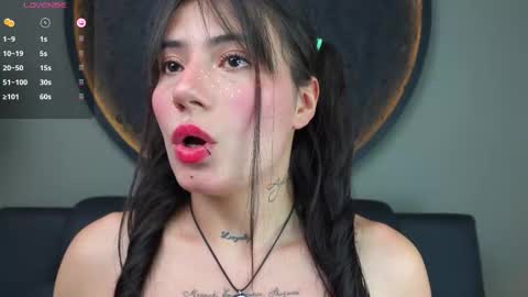 Charlotte online show from September 12, 2025, 6:19 pm