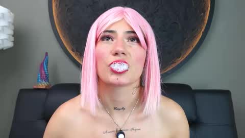 Charlotte online show from October 28, 2025, 6:21 pm