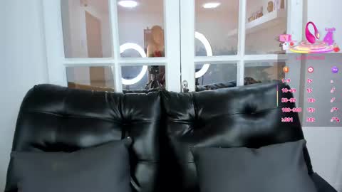 Evangeline online show from February 28, 2025, 2:09 pm