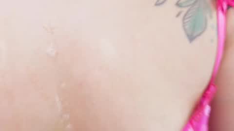 Sara online show from September 20, 2025, 6:42 pm