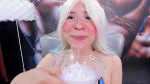 Daphne online show from October 11, 2025, 3:06 am